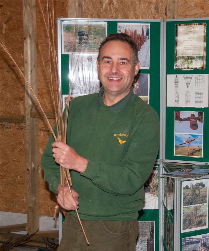 Read more about the article Willow Weaving Workshop by Martin Keeley